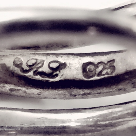 Vintage Ralph Lauren Sterling Silver Ring- Size 5 Adjustable - Picture 4 of 7